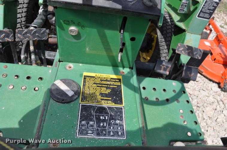 image for item K3969 1995 John Deere 955 MFWD tractor