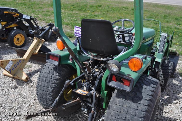 image for item K3969 1995 John Deere 955 MFWD tractor