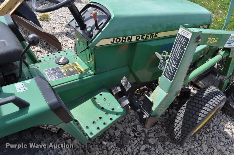 image for item K3969 1995 John Deere 955 MFWD tractor