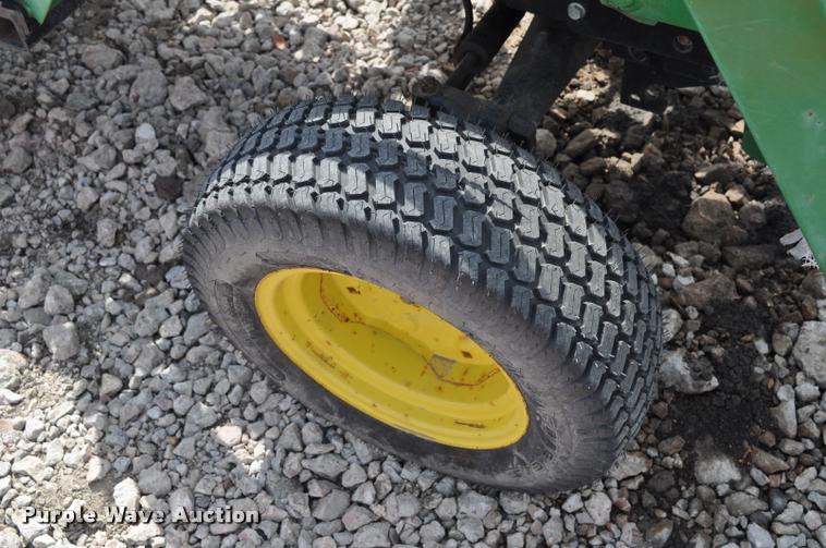 image for item K3969 1995 John Deere 955 MFWD tractor