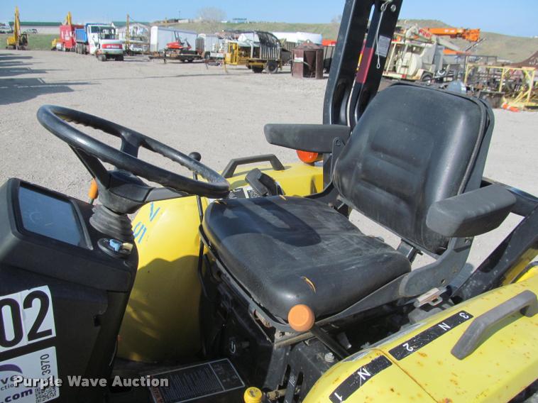 image for item K3970 2008 Cub Cadet EX3200C MFWD tractor