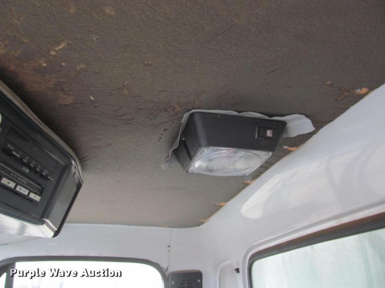 image for item K3971 1988 GMC Brigadier dump truck