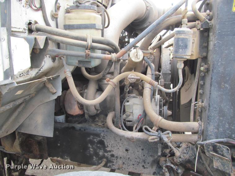 image for item K3971 1988 GMC Brigadier dump truck