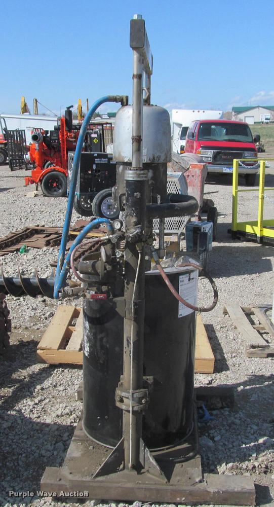 image for item K3972 Graco concrete silicon pump