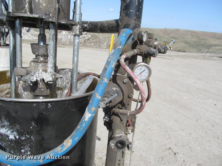 image for item K3972 Graco concrete silicon pump