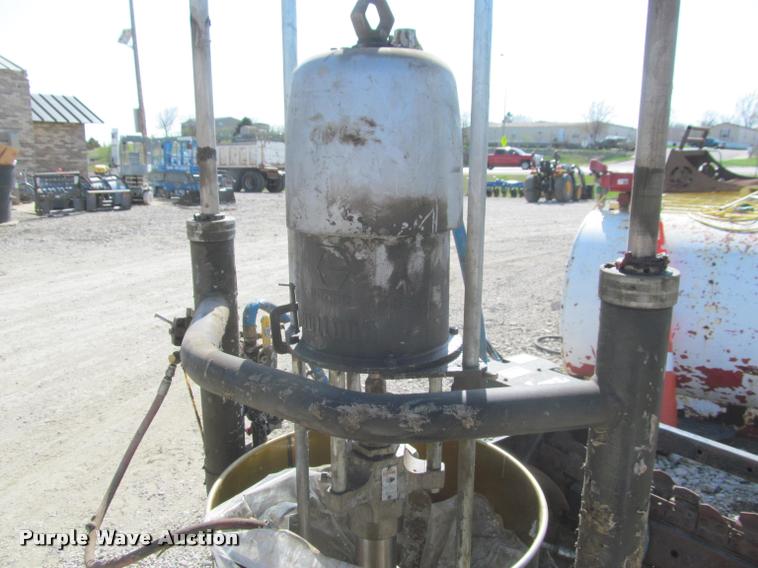 image for item K3972 Graco concrete silicon pump