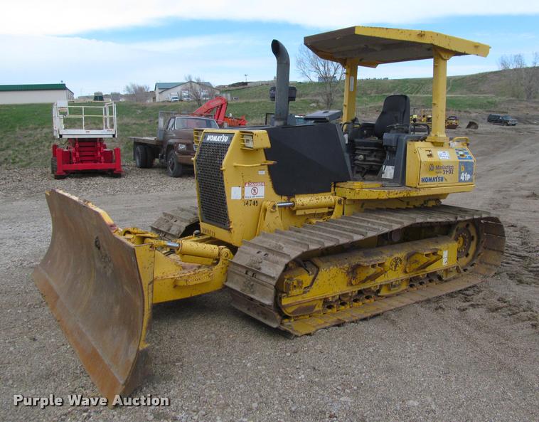 image for item K3979 2006 Komatsu D41P-6 dozer