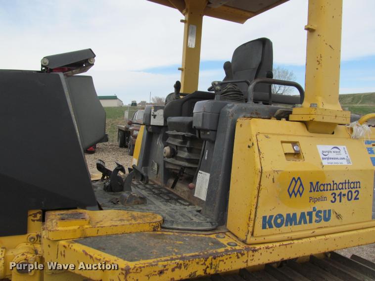 image for item K3979 2006 Komatsu D41P-6 dozer