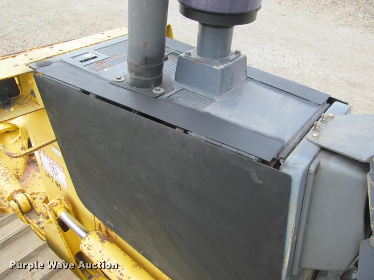 image for item K3979 2006 Komatsu D41P-6 dozer