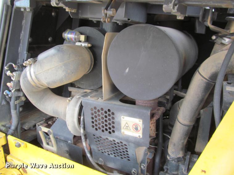 image for item K3979 2006 Komatsu D41P-6 dozer