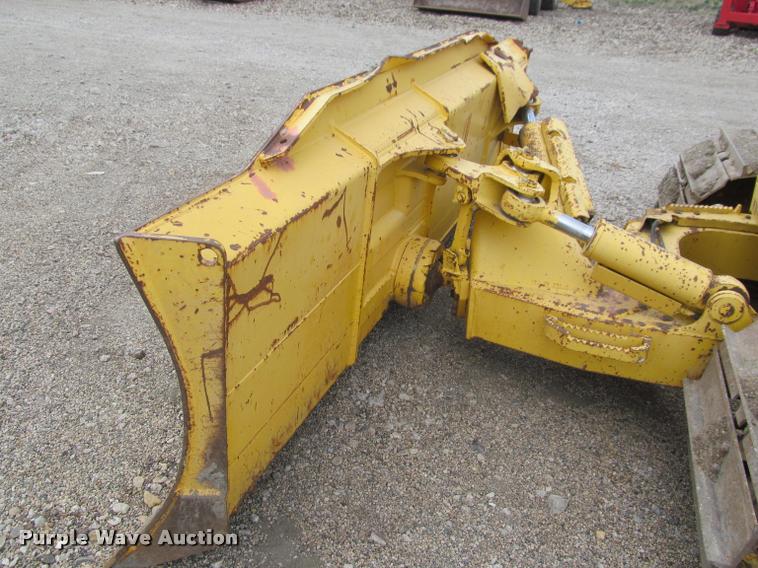 image for item K3979 2006 Komatsu D41P-6 dozer