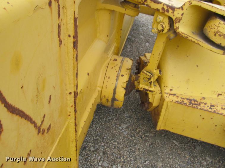 image for item K3979 2006 Komatsu D41P-6 dozer