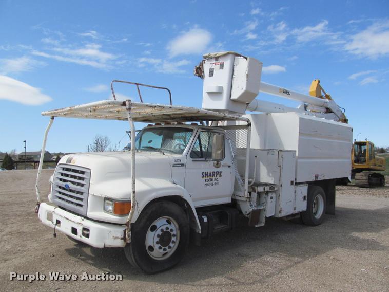 image for item K3982 1997 Ford F800 bucket truck
