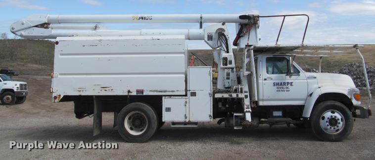 image for item K3982 1997 Ford F800 bucket truck