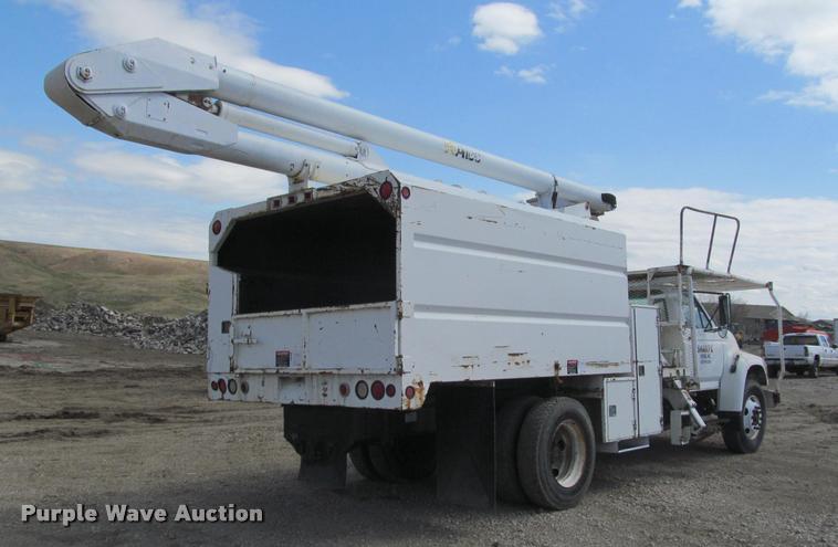 image for item K3982 1997 Ford F800 bucket truck