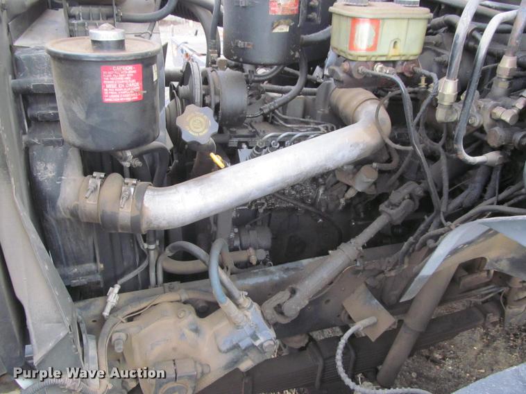 image for item K3982 1997 Ford F800 bucket truck