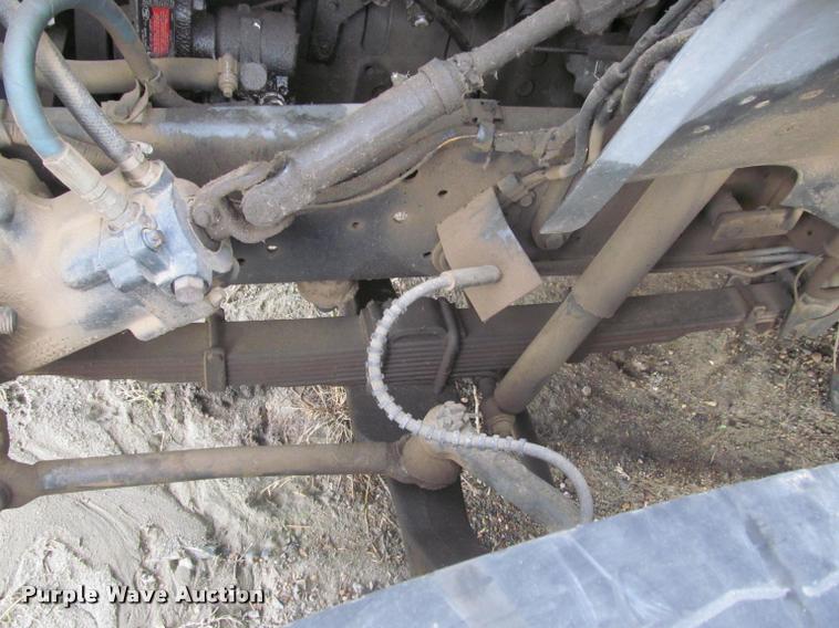 image for item K3982 1997 Ford F800 bucket truck