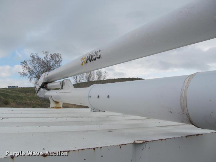 image for item K3982 1997 Ford F800 bucket truck