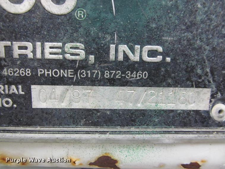 image for item K3982 1997 Ford F800 bucket truck