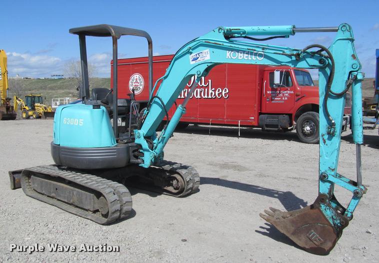 image for item K3986 Kobelco SK35 mini excavator