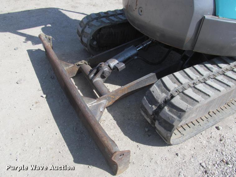 image for item K3986 Kobelco SK35 mini excavator