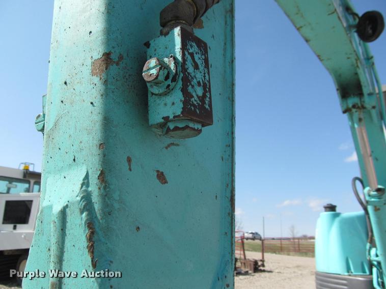 image for item K3986 Kobelco SK35 mini excavator