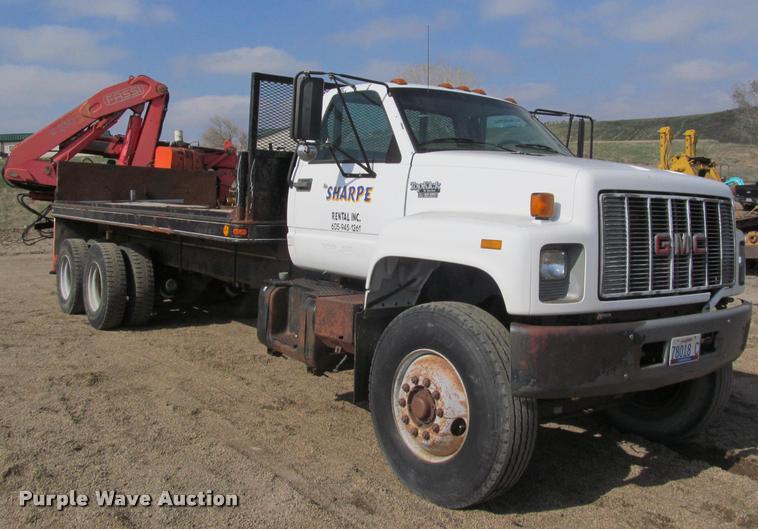 image for item K3988 1995 GMC TopKick TC7H064 flatbed truck with crane