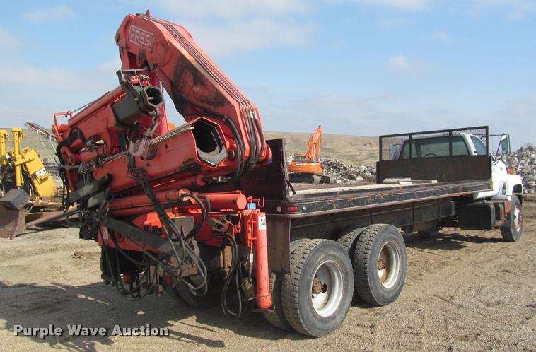 image for item K3988 1995 GMC TopKick TC7H064 flatbed truck with crane