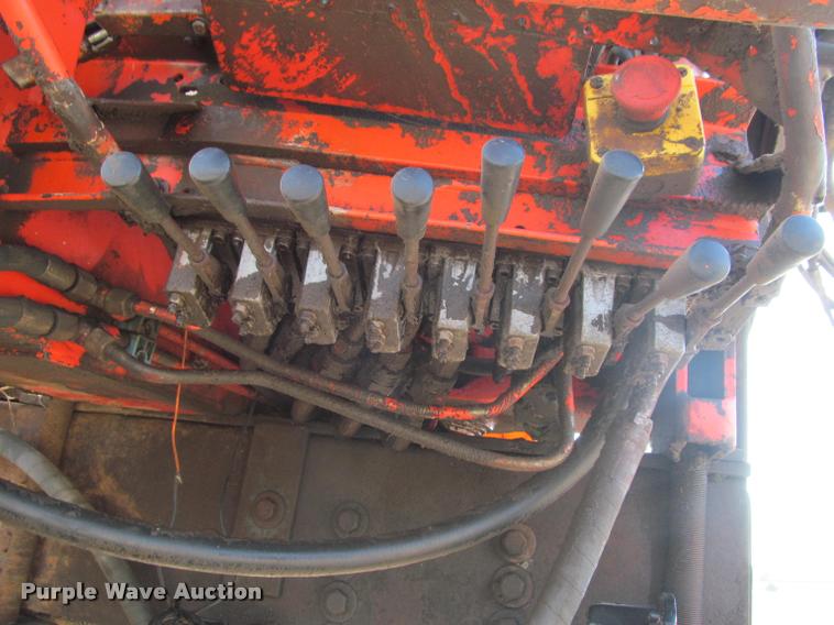 image for item K3988 1995 GMC TopKick TC7H064 flatbed truck with crane