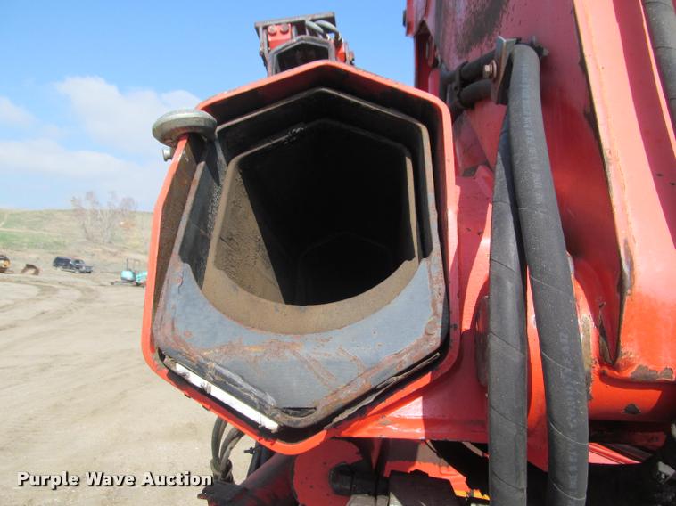 image for item K3988 1995 GMC TopKick TC7H064 flatbed truck with crane