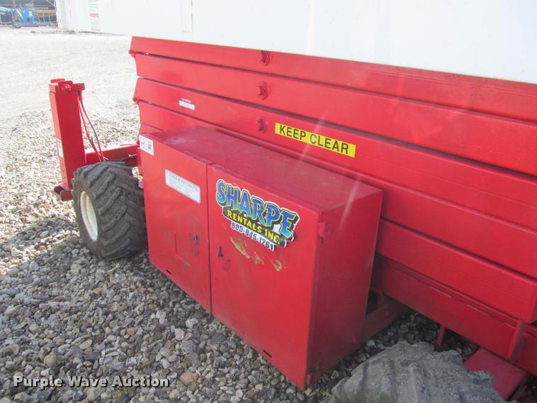 image for item K3989 1997 Snorkel SLH4084HD scissor lift