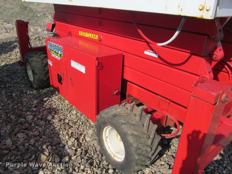 image for item K3989 1997 Snorkel SLH4084HD scissor lift