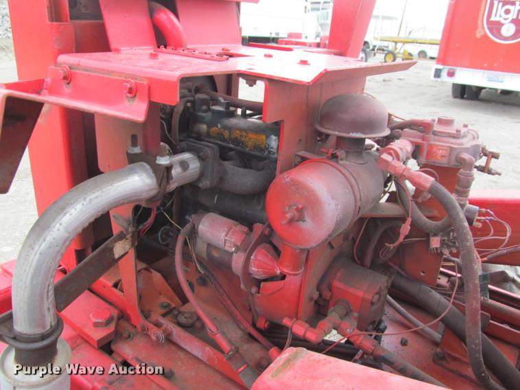 image for item K3989 1997 Snorkel SLH4084HD scissor lift