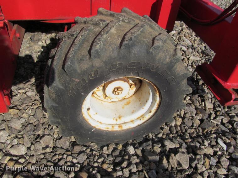 image for item K3989 1997 Snorkel SLH4084HD scissor lift