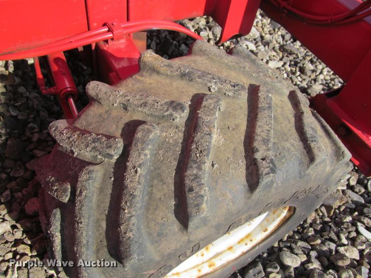 image for item K3989 1997 Snorkel SLH4084HD scissor lift