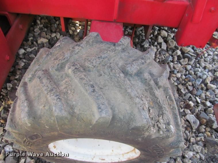 image for item K3989 1997 Snorkel SLH4084HD scissor lift