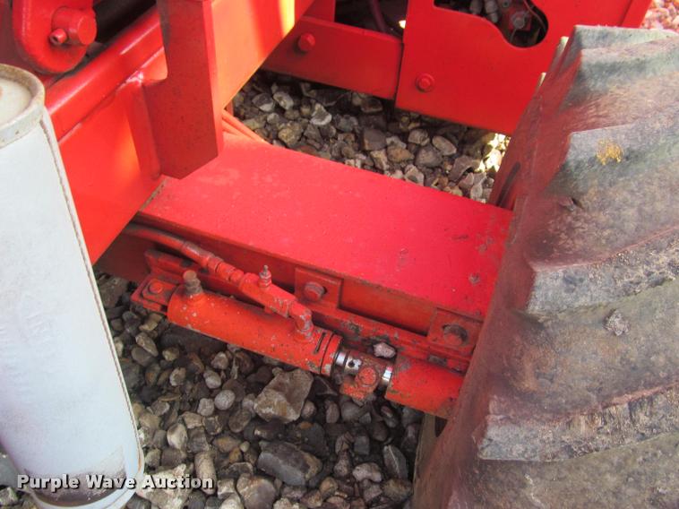 image for item K3989 1997 Snorkel SLH4084HD scissor lift