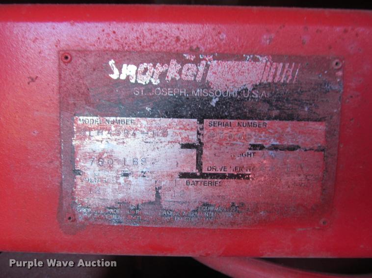 image for item K3989 1997 Snorkel SLH4084HD scissor lift