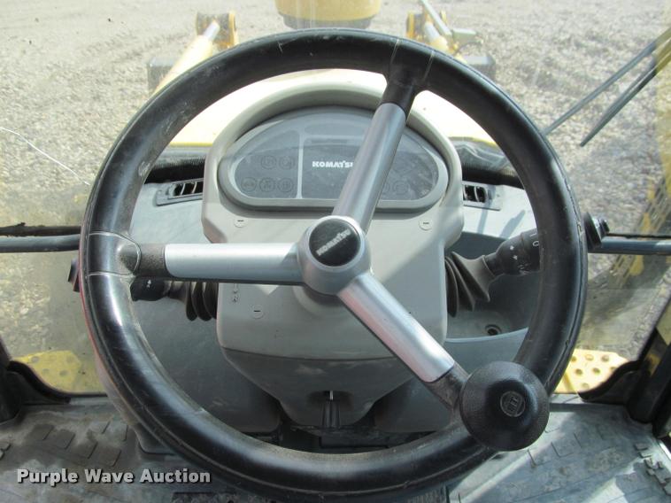 image for item K3990 2007 Komatsu WB146-5 backhoe