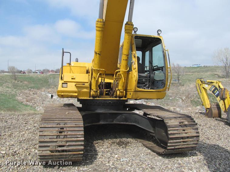 image for item K3991 1998 John Deere 330LC excavator