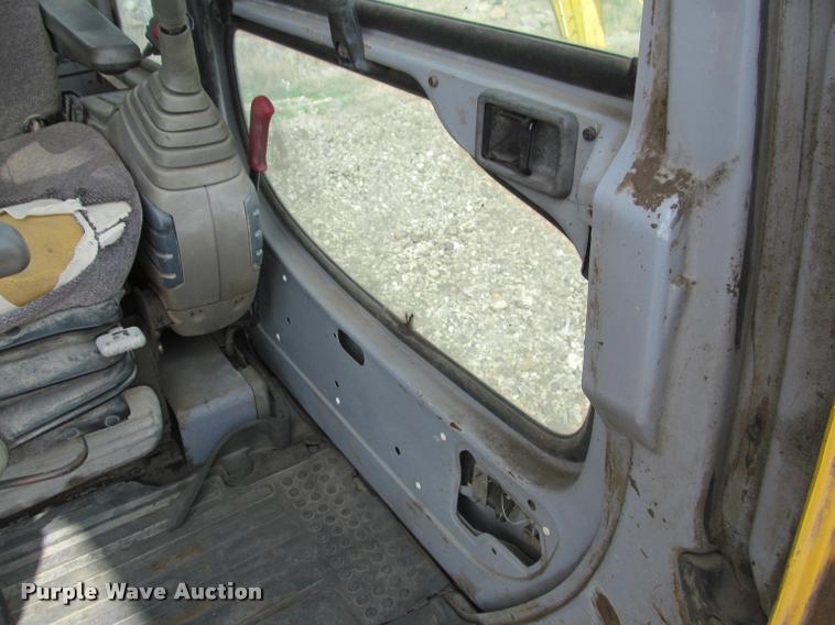 image for item K3991 1998 John Deere 330LC excavator