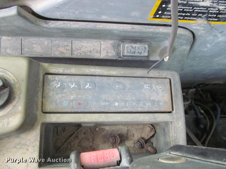 image for item K3991 1998 John Deere 330LC excavator