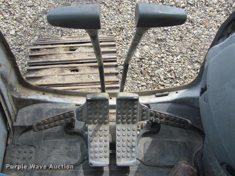 image for item K3991 1998 John Deere 330LC excavator