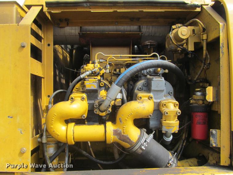 image for item K3991 1998 John Deere 330LC excavator