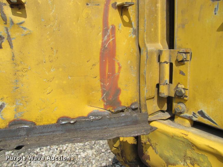 image for item K3991 1998 John Deere 330LC excavator