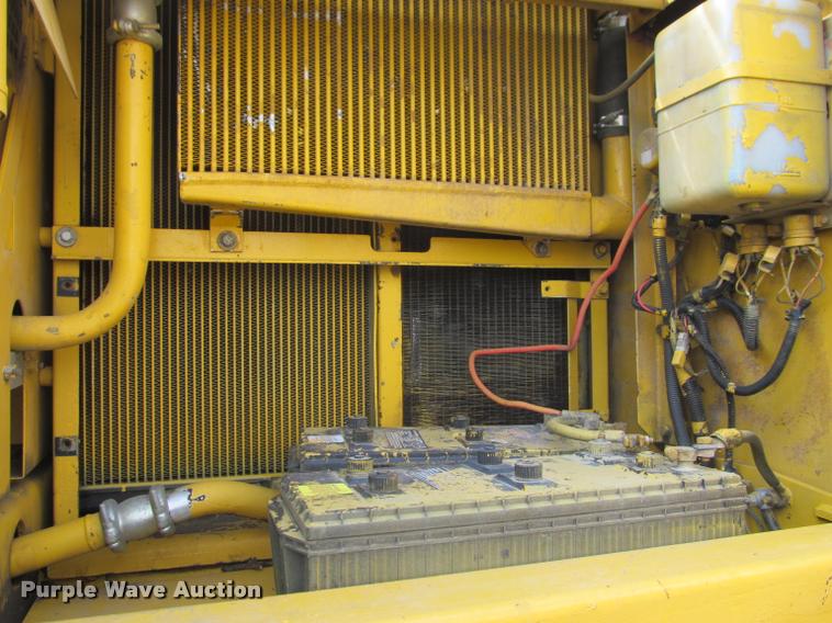 image for item K3991 1998 John Deere 330LC excavator