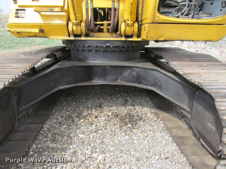 image for item K3991 1998 John Deere 330LC excavator