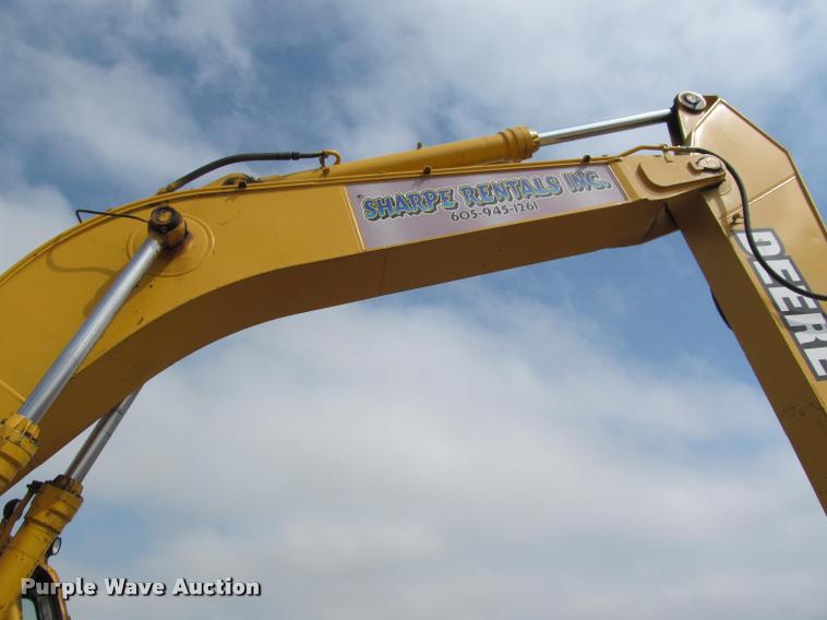 image for item K3991 1998 John Deere 330LC excavator