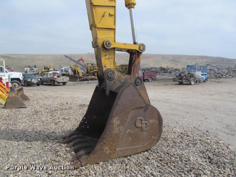 image for item K3991 1998 John Deere 330LC excavator