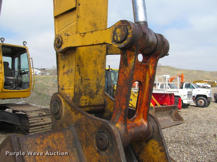 image for item K3991 1998 John Deere 330LC excavator